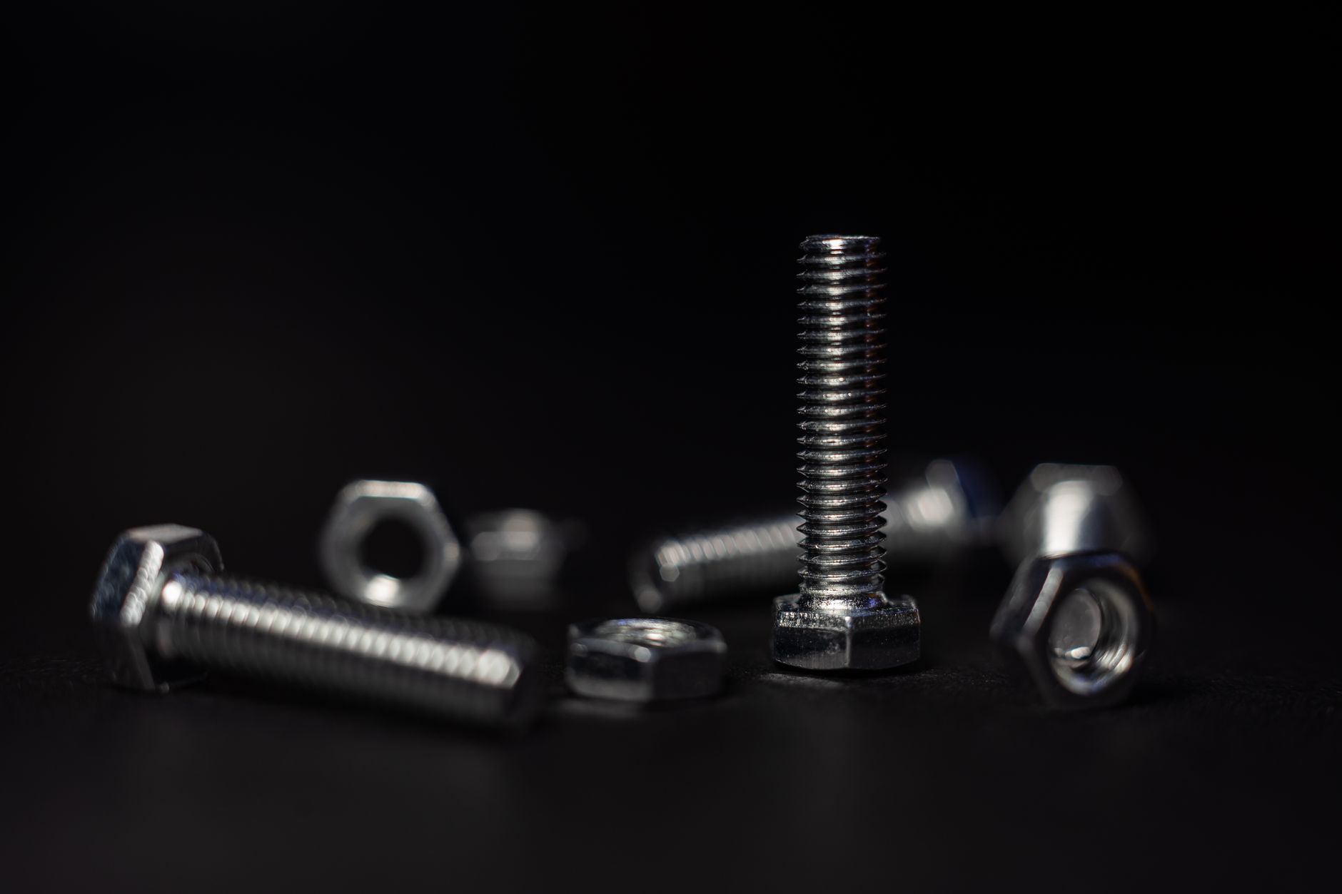 Povrchové úpravy spojovacího materiálu — kompletní FAQ | MATAI